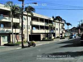 13930 S Chadron Ave in Hawthorne, CA - Building Photo - Building Photo