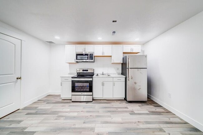 3997 W 1960 N in Eagle Mountain, UT - Foto de edificio - Building Photo