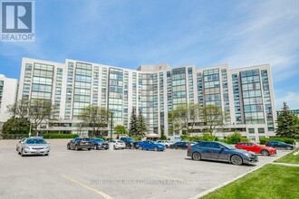 30-330 Harding Blvd W in Richmond Hill, ON - Building Photo - Building Photo