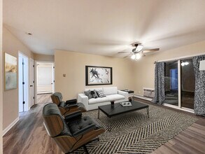 2500 Light Road in Oswego, IL - Building Photo - Building Photo