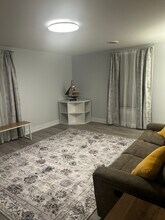 89 2nd St, Unit A in Keyser, WV - Building Photo - Building Photo