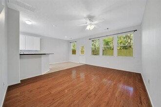 230 W Stedhill Loop in Conroe, TX - Building Photo - Building Photo