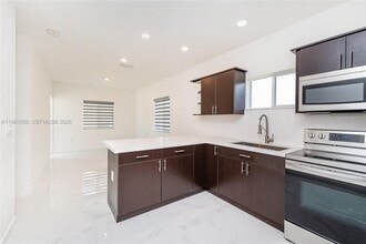 4803 NW 23rd Ave in Miami, FL - Building Photo - Building Photo