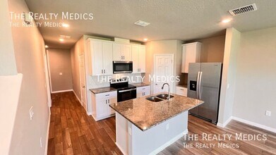 413 Legacy Lp in Davenport, FL - Building Photo - Building Photo