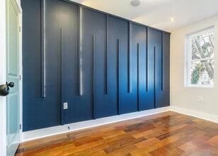 9026 W Avalon Dr in Phoenix, AZ - Building Photo - Building Photo