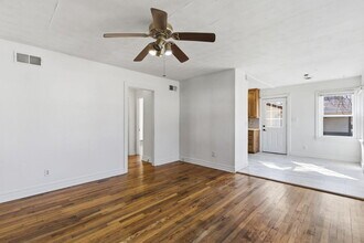 1420 S Pickwick Ave in Springfield, MO - Building Photo - Building Photo