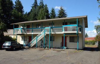 1207 2nd Ave SW in Tumwater, WA - Foto de edificio - Building Photo