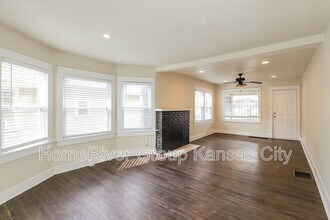 3011 Parkwood Blvd in Kansas City, KS - Building Photo - Building Photo