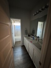 8434 Baywatch Cir in Mont Belvieu, TX - Building Photo - Building Photo