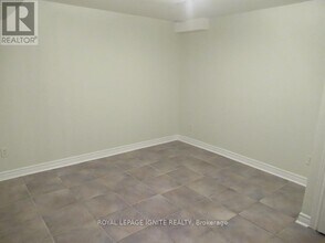 6 Royal Pine Ave in Vaughan, ON - Building Photo - Building Photo