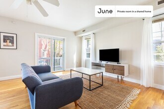 Private bedroom in 4 bed/2 bath Home in Boston, MA - Building Photo - Building Photo