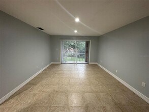 4322 Lake Underhill Rd in Orlando, FL - Building Photo - Building Photo