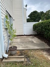 4060 Midlands Rd in Williamsburg, VA - Building Photo - Building Photo