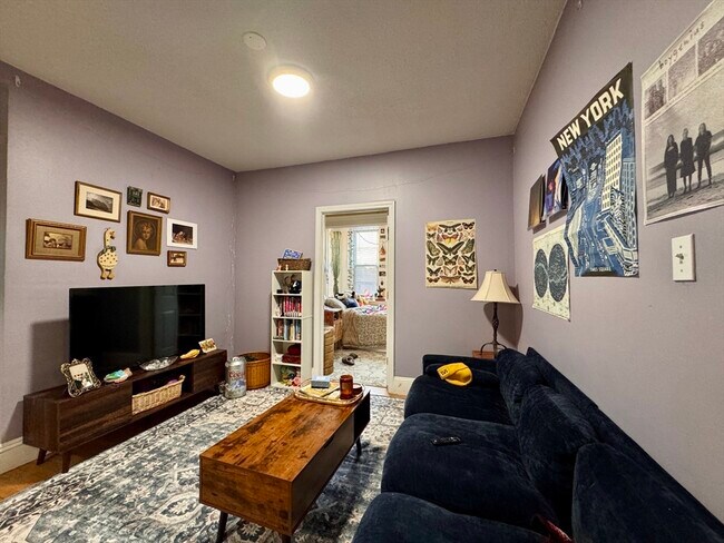 50 Chester St in Boston, MA - Building Photo - Building Photo