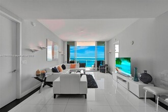 18101 Collins Ave, Unit 1105 in Sunny Isles Beach, FL - Building Photo - Building Photo