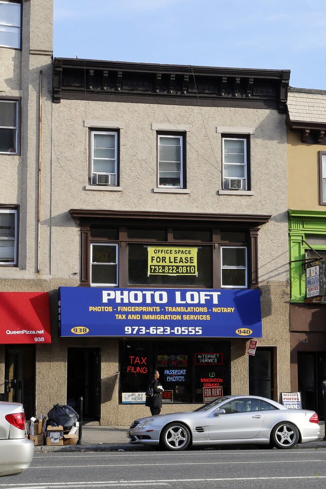 938-B-940 Broad St in Newark, NJ - Building Photo - Building Photo