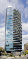 Turnberry Tower in Arlington, VA - Building Photo