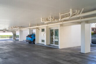 Makiki Colony in Honolulu, HI - Building Photo - Building Photo