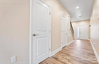 3501 Mossy Oak Villas Cir in Pensacola, FL - Building Photo - Building Photo