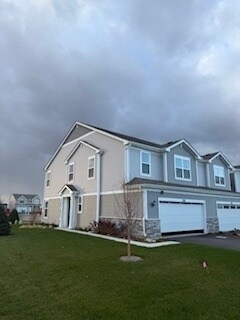 146 Henderson St in Oswego, IL - Building Photo - Building Photo