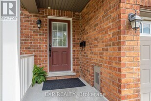 709 Maloja Way in Ottawa, ON - Building Photo