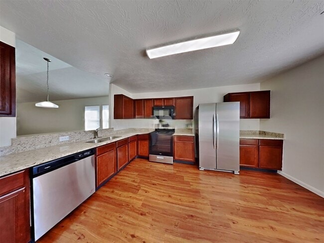 1723 Teal Bend Ct in Fresno, TX - Building Photo - Building Photo