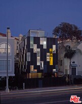 116 Pacific Ave in Los Angeles, CA - Building Photo