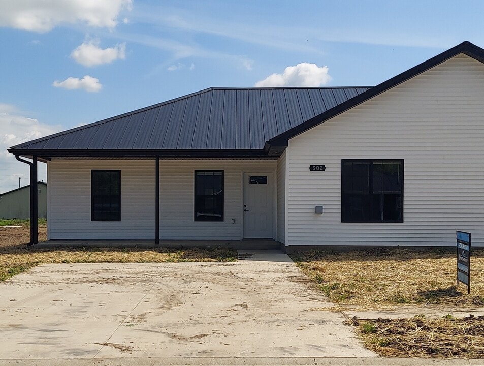 502 Eagle St in Moberly, MO - Building Photo