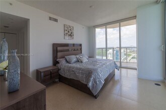 16699 Collins Ave in Sunny Isles Beach, FL - Building Photo - Building Photo