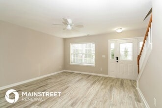 421 Peachtree Rd in Charlotte, NC - Building Photo - Building Photo