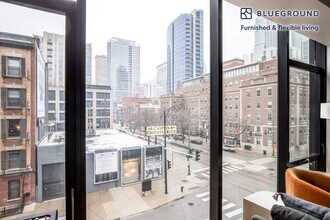 676 N La Salle Dr, Unit FL3-ID899 in Chicago, IL - Building Photo - Building Photo