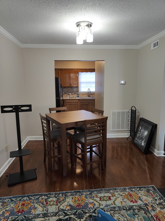 315 McBrien Rd in Chattanooga, TN - Foto de edificio - Building Photo