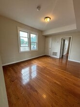 183 Alexander St, Unit 3 in Newark, NJ - Building Photo - Building Photo