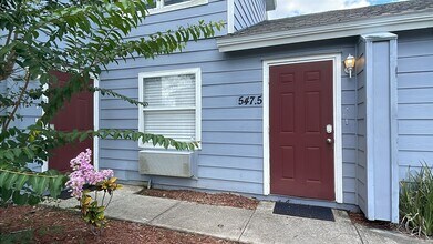 547.5 Caribbean Dr in Davenport, FL - Building Photo - Building Photo
