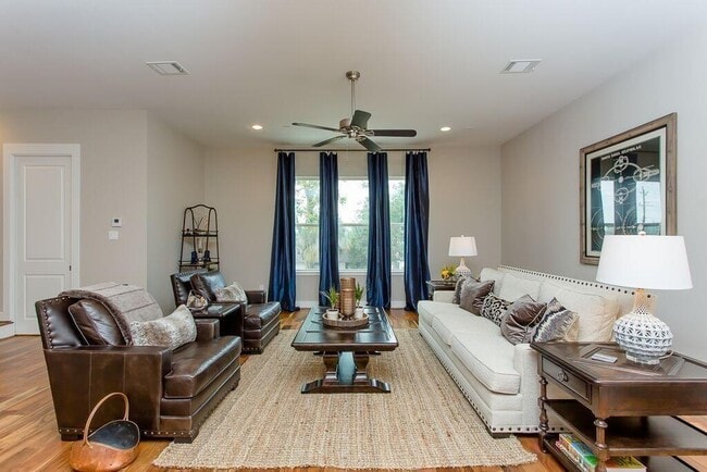 property at 3305 Jefferson St