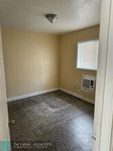 1321 Sharazad Blvd in Opa Locka, FL - Building Photo - Building Photo