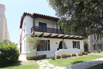 169 N Clark Dr in Beverly Hills, CA - Building Photo - Building Photo