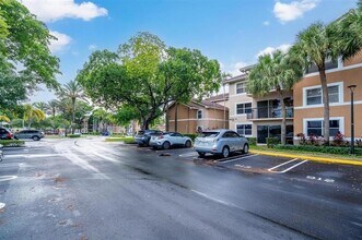 8851 Wiles Rd in Coral Springs, FL - Building Photo - Building Photo