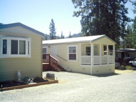 Whispering Pines Mobile Home Park Apartments