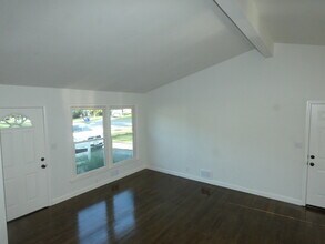 6405 N Indiana Ave in Kansas City, MO - Building Photo - Building Photo