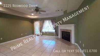 2225 Redwood Dr in Benton, AR - Building Photo - Building Photo