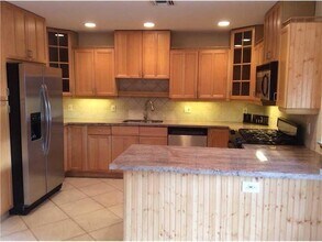 5619 NE 5th Terrace in Fort Lauderdale, FL - Building Photo - Building Photo
