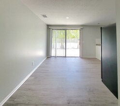 7740 Arble Dr in Jacksonville, FL - Building Photo - Building Photo