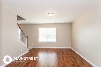 112 Briarwood Ln in Mount Holly, NC - Building Photo - Building Photo