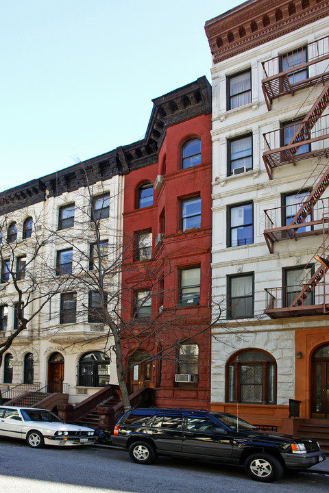 119 W 80th St in New York, NY - Foto de edificio