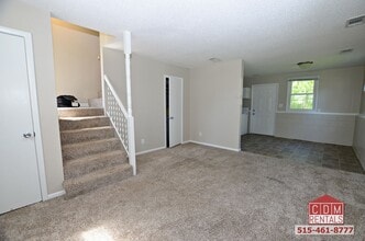 3306 E 36th Ct in Des Moines, IA - Building Photo - Building Photo