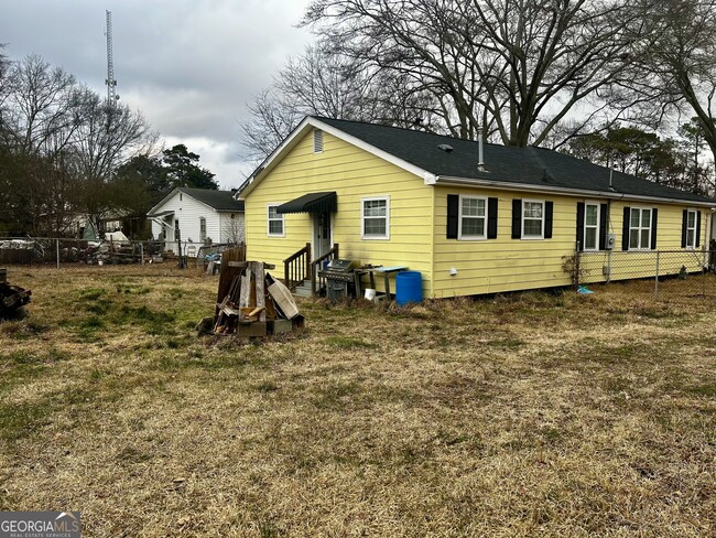 19 Helms St in Newnan, GA - Building Photo - Building Photo