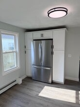 133 Woodbury St in Pawtucket, RI - Building Photo - Building Photo