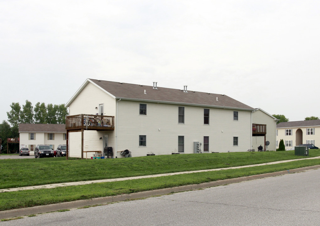 Stone Brook Apartments in Goshen, IN - Building Photo