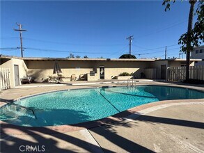 554 S Barranca Ave in Covina, CA - Building Photo - Building Photo